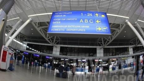 Как посрещнаха първите пристигнали от Лондон