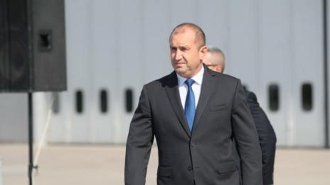 Румен Радев ще участва в срещата на върха на инициативата „Три морета“