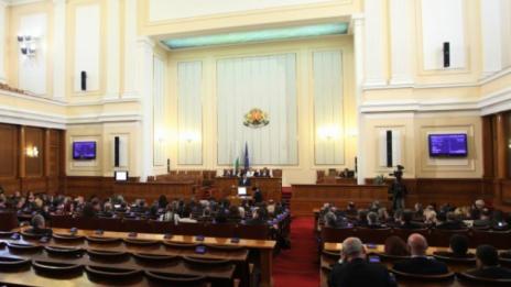 Пенсионната реформа сформира нова коалиция