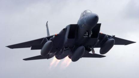 Американски изтребители F-15 порят небето над Пловдив