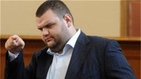 Пеевски в битка за трети депутатски мандат