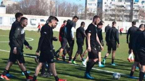 Куп промени в състава на Локо (Пд) за мача във Варна