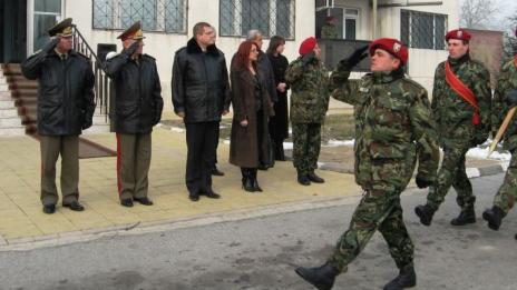 Сухопътните войски празнуват