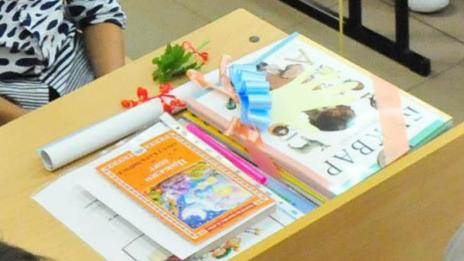 Издателите оспорват конкурса за нови учебници