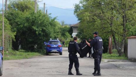 Живот под полицейска защита: Сестрата на убитата жена в Костенец