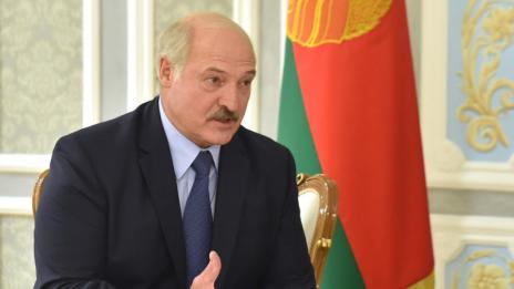 В Беларус жертвите на Ковид-19 са пет пъти по-малко от тези на алкохола