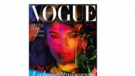 Транссексуална манекенка на корицата на Vogue (СНИМКИ)