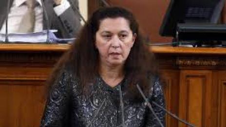 Парламентът удължи мандата на шефа на НЗОК