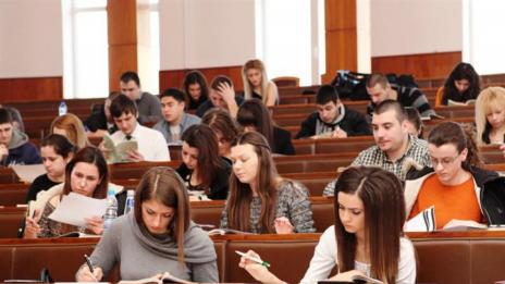 Утвърдиха таксите и приемът за учебната 2016/2017 г.