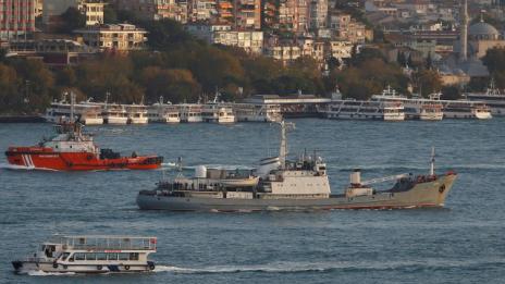 Руски боен кораб потъна край турския бряг