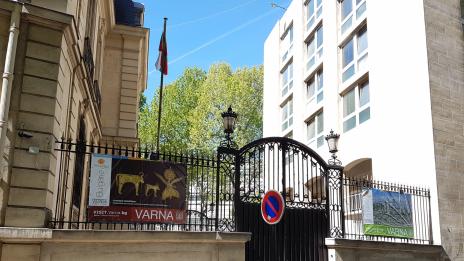 Посолство рекламира Варна в Париж