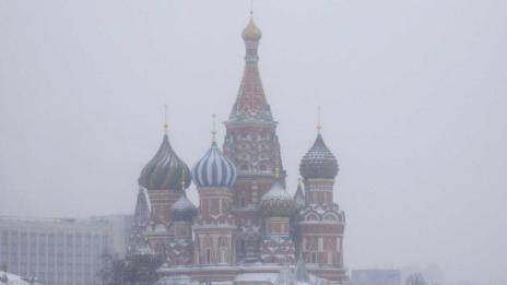Живакът в Москва падна до -30°, обилeн снеговалеж затвори Босфора