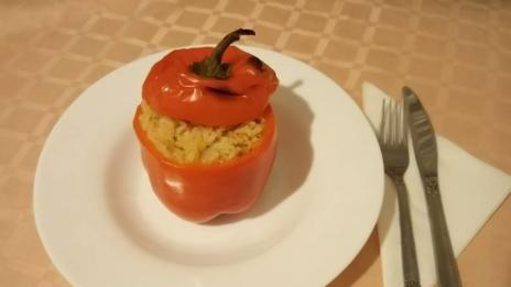 Постни пълнени чушки