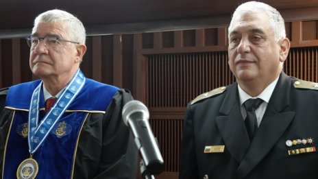 Христо Пимпирев е почетен професор на Морското училище във Варна