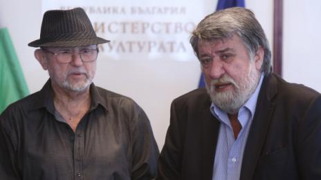 Рашидов за творбите си: Не дарявам, а продавам!