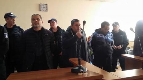 Съдът остави в ареста тримата, арестувани с дрога в „Столипиново”