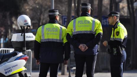 Задържаха пакистанец в Барселона заради популяризиране на ислямски групировки