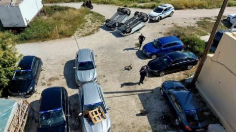 Вижте как гръцките бакшиши решават спора с Uber (ВИДЕО)