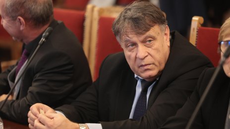 Проф. Георги Вълчев към учениците: Бъдете любопитни и не се страхувайте да грешите