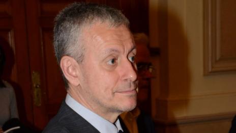 Въздушният коридор - поискан, за да бъде отказан