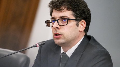 Пеканов: ЕК размразява 370 млн. евро за България заради доверието към Радев