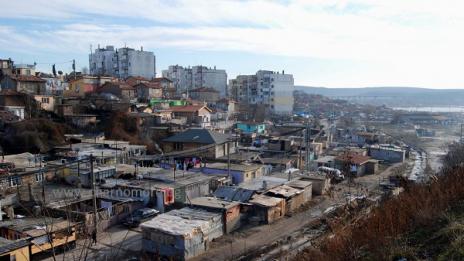 Започва разчистването на „Максуда”