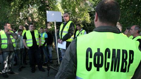 Полицаите продължават протестите от 11 януари