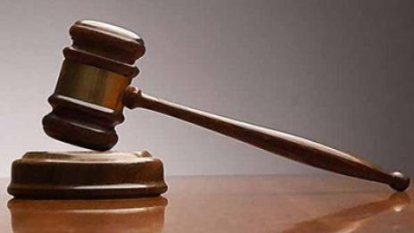 Глобиха 22-годишен шестокласник, забременил петокласничка