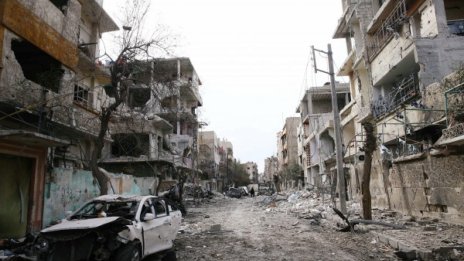 Още цивилни жертви при нови удари на сирийския режим в Източна Гута