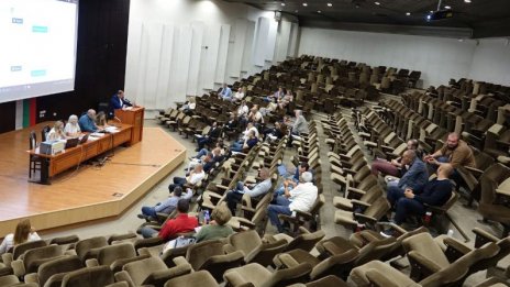 Отлагат приемането на бюджета на Варна за 2026 г.
