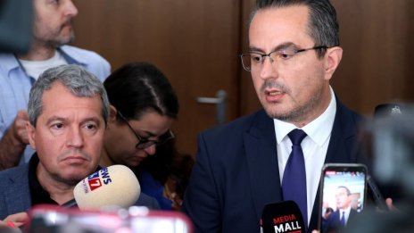 "Възраждане" и "Има такъв народ" се обединиха