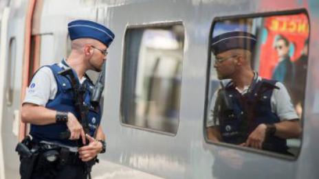 Влаковете във Франция с въоръжена охрана под прикритие