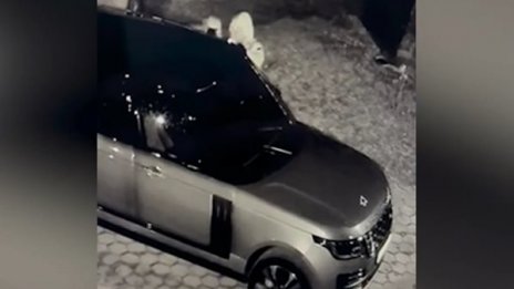 Нова мода при крадците на коли: Срязват вратите на автомобилите