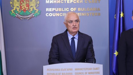 Запрянов: Няма опасност самолетите F-16 да не летят