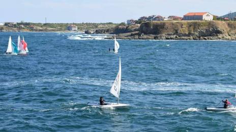 6 медала за “Черно море Бриз“ от държавното по ветроходство