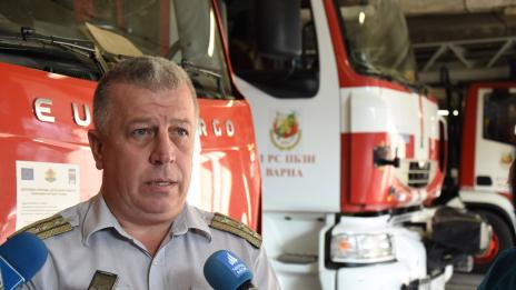 Наплив: 80 души кандидатстват за 12 места в Пожарната във Варна