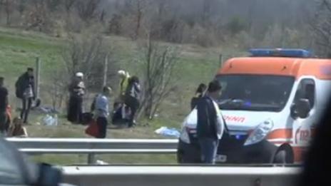 Катастрофиралият автобус пътувал от Бургас за София, броят на жертвите расте 
