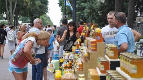 Медът тази година е по-малко, но цената му се запазва