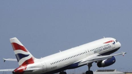 Бритиш еъруейз планира да възобнови обслужването на полетите след компютърния срив вчера