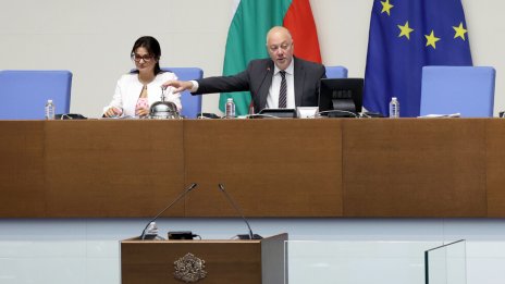 Депутатите приеха промените в Закона за авторското право и сродните му права