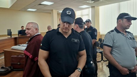 Още трима непълнолетни остават в ареста за убийството на Георги Кузев