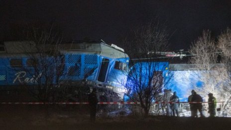 Двамата машинисти са загинали във влаковата катастрофа край София