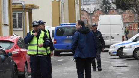 Опитаха се да взривят два автомобила във Варна с бойни гранати