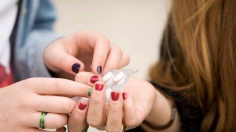 Във Варна ще обучават тийнейджъри как да се пазят от наркотиците