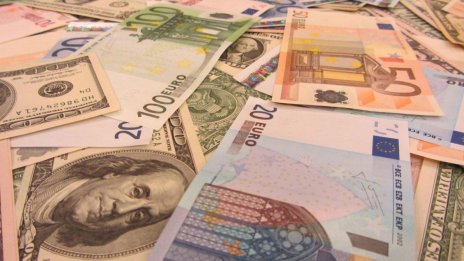 813 млн. евро са пратили емигрантите до края на ноември