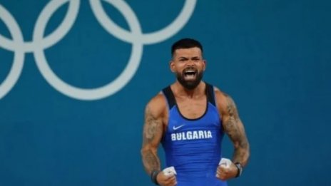 Български щангист "изгоря" с допинг 