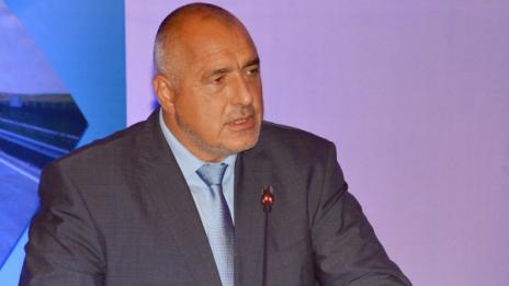 Отзад е ятаган – отпред е оградата, отсече Борисов