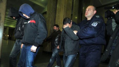 Задържаха легендарен автокрадец в София