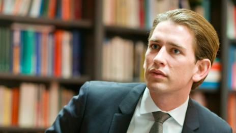 Австрия обяви война на „политическия ислям“, закрива джамии и експулсира имами