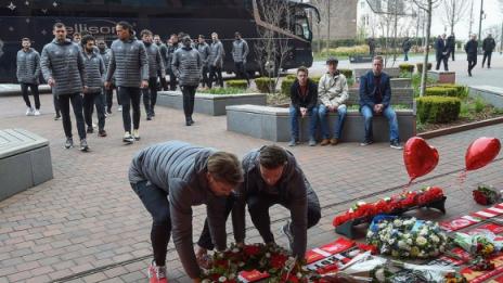 Ливърпул отбеляза 30-годишнината от трагедията на "Хълзбъро"